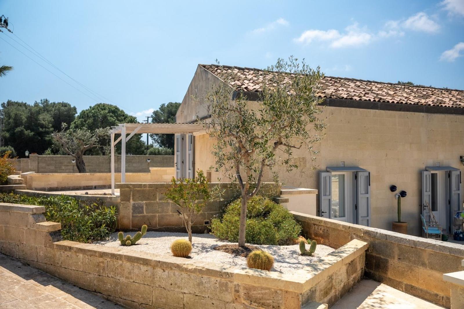 Masseria Dei Monaci (Adults Only) Otranto Bagian luar foto